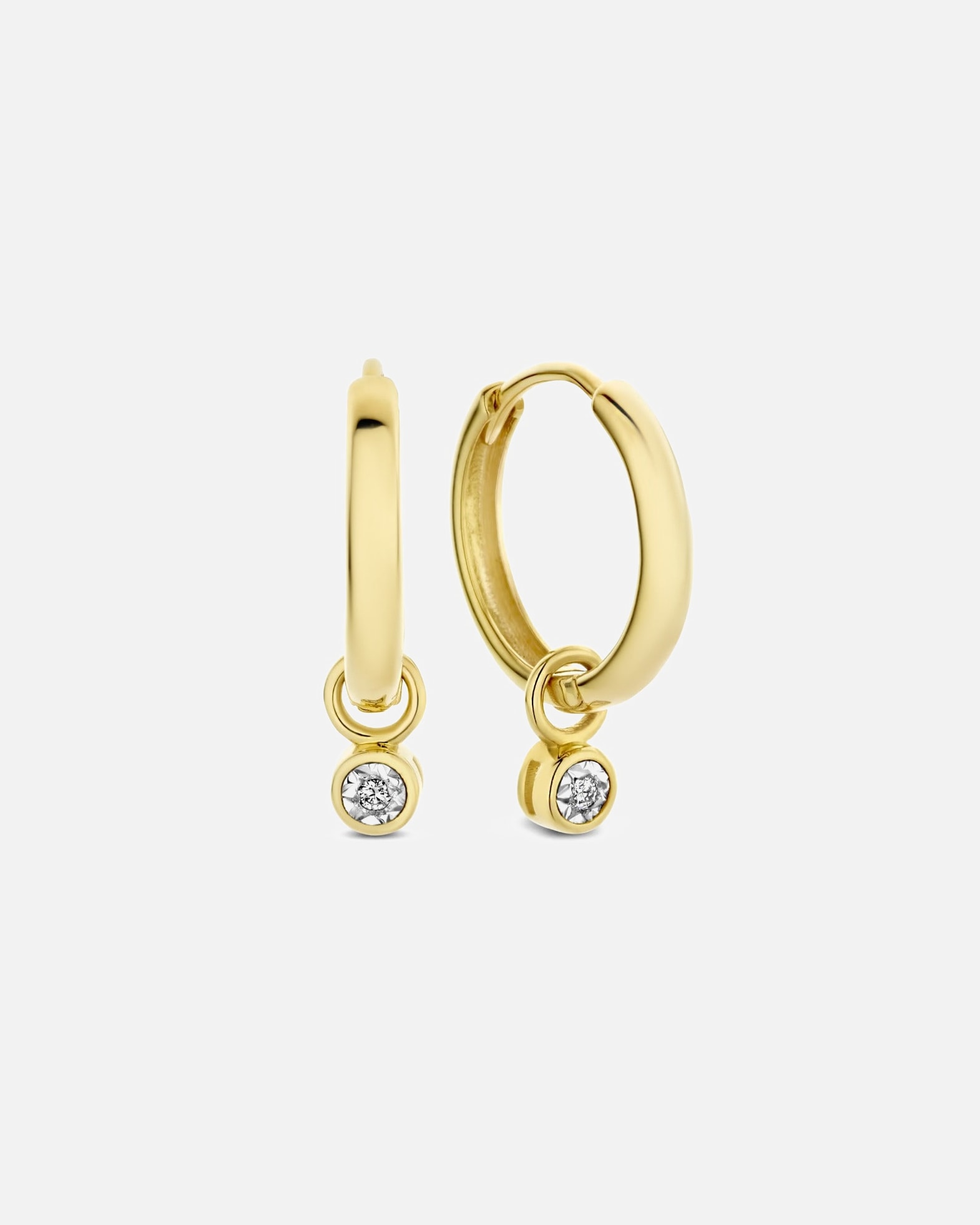 Ohrringe für Weiblich Isabel Bernard Isabel Bernard De La Paix Inaya 14 Karat | Gold Reif-Ohrringe | Diamant 0.02 Karat | IBD360022 14 Karat Gold