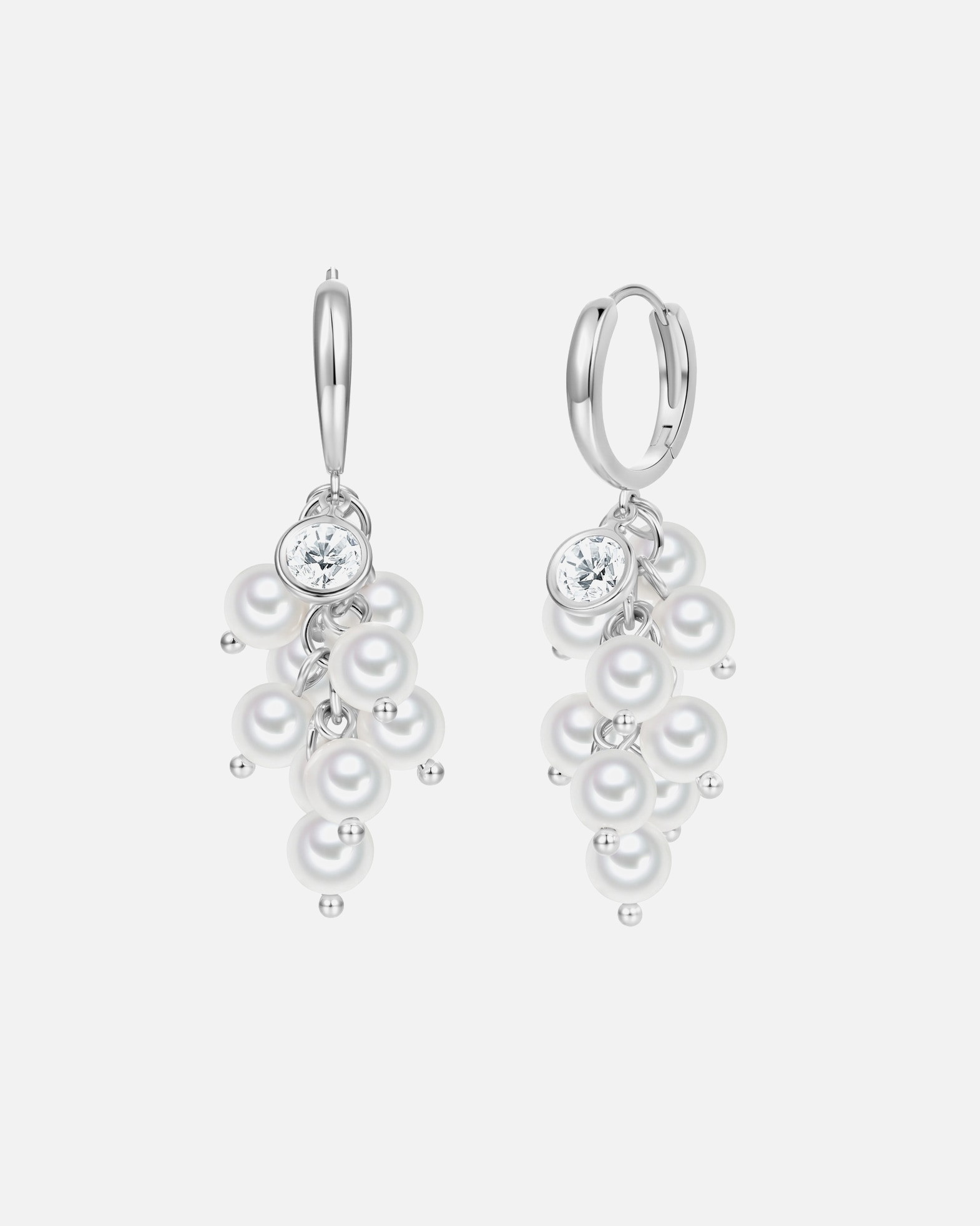 Creolen für Weiblich Lulu & Jane Perlen-Creolen aus Messing in silber mit Zirkonia Glasperle 42,3 mm