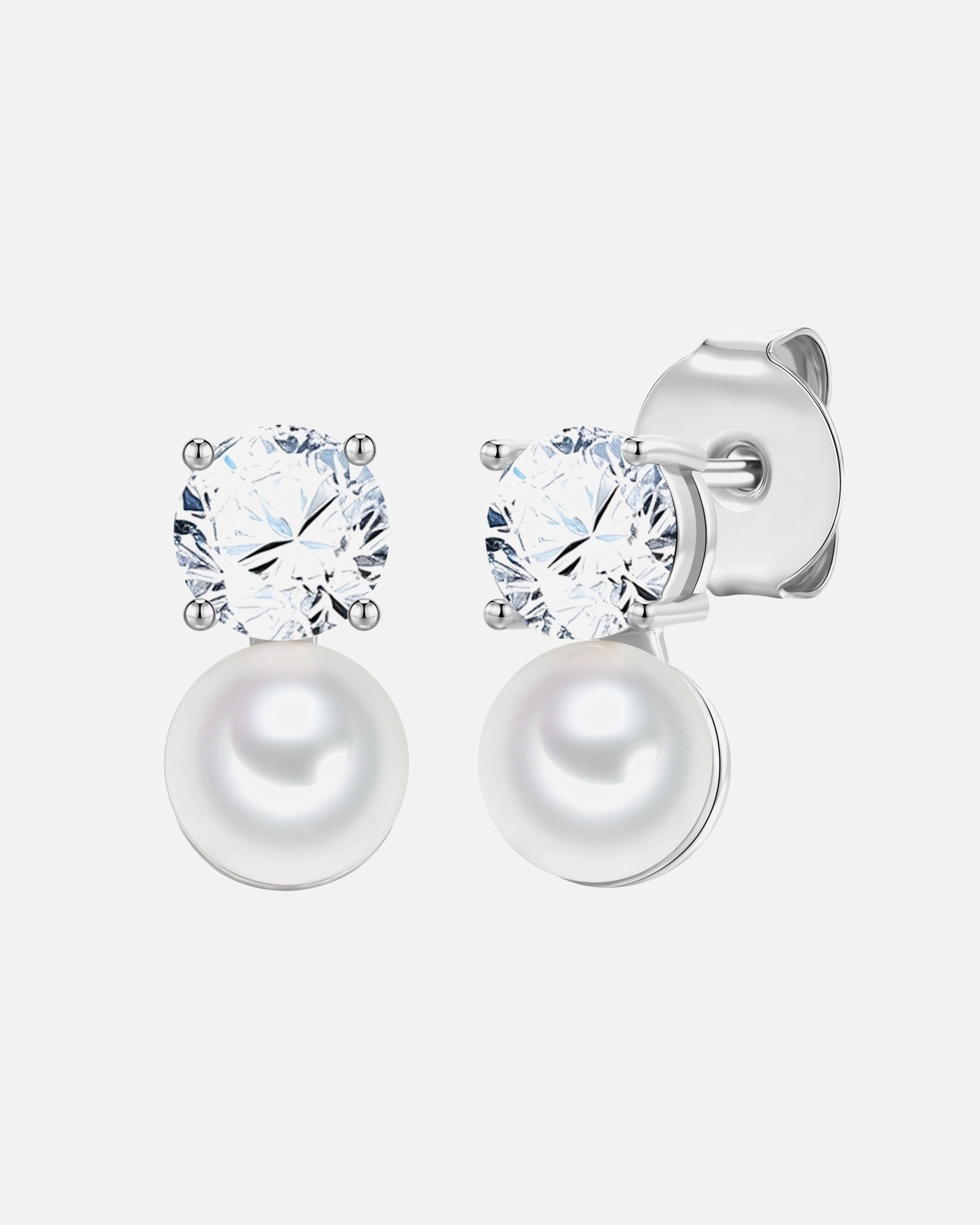 Ohrringe für Weiblich Lulu & Jane Perlen-Ohrstecker aus Messing in silber mit Zirkonia Perle (synth.) 15,4 mm